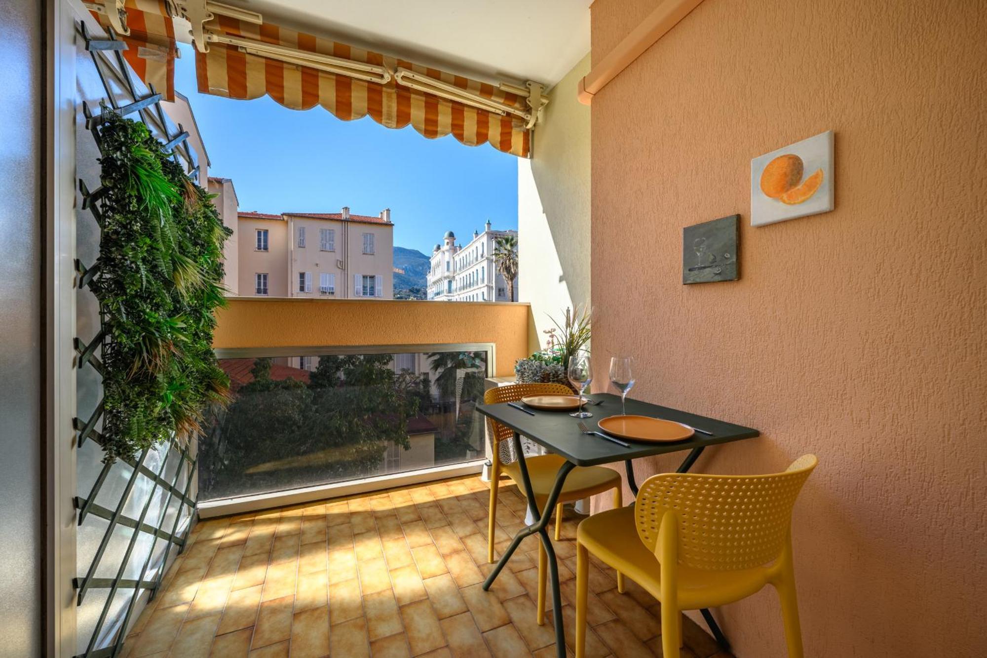 "Charmant Studio" Plein Centre, Calme, Terrasse Menton Dış mekan fotoğraf